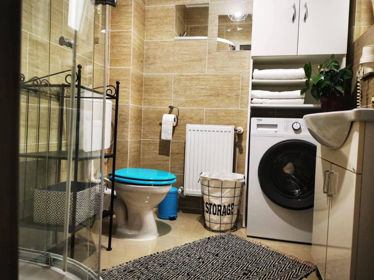 Aldor 2 Mamaia Nord Apartment นาโวดาริ ภายนอก รูปภาพ