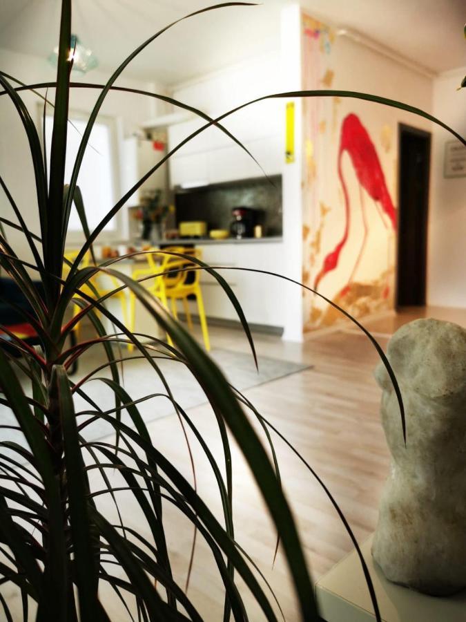 Aldor 2 Mamaia Nord Apartment นาโวดาริ ภายนอก รูปภาพ